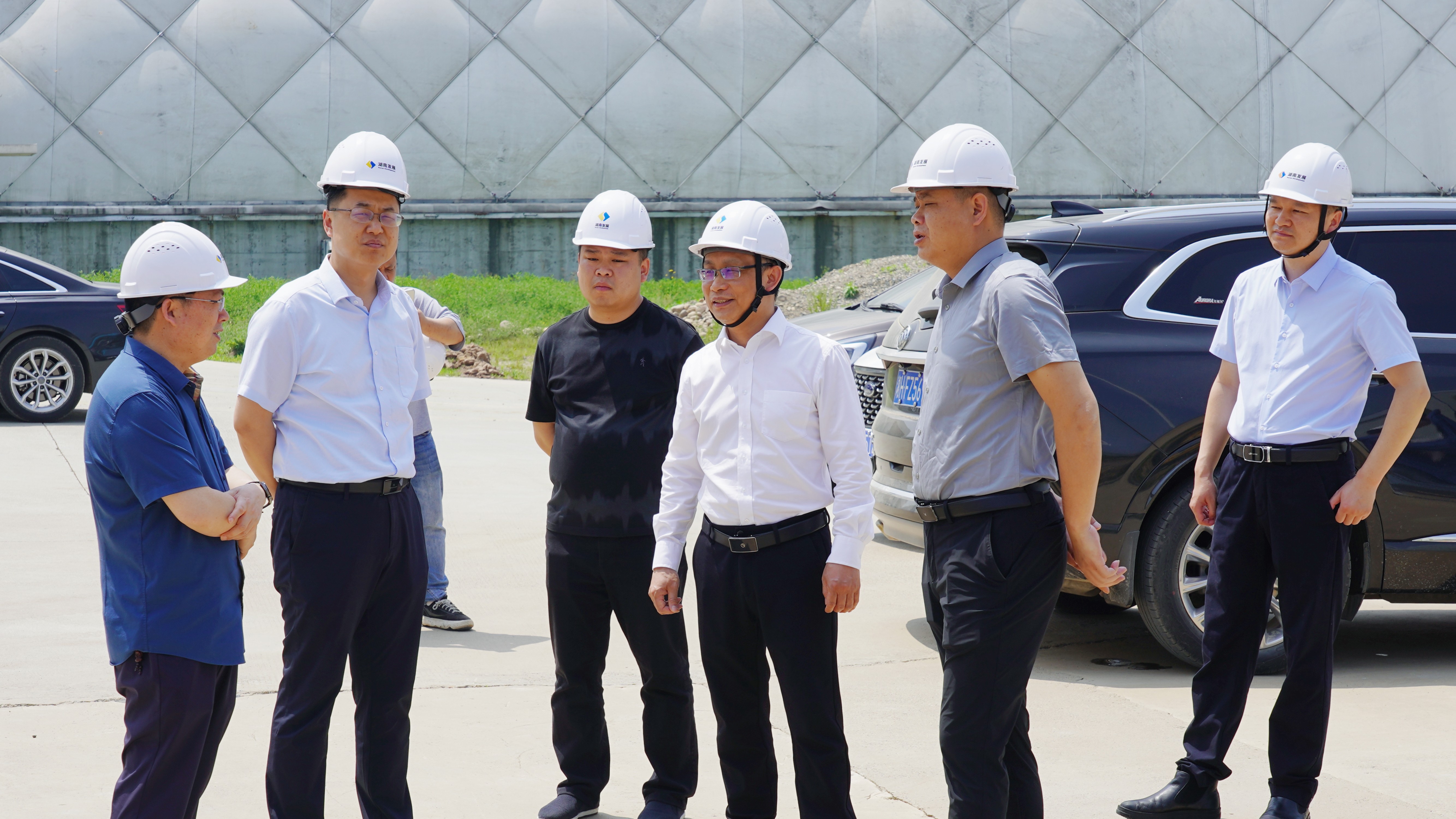 益陽市發(fā)改委一行調(diào)研湖南發(fā)展機(jī)制砂項目
